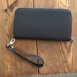 Brand new Clutch/wallet